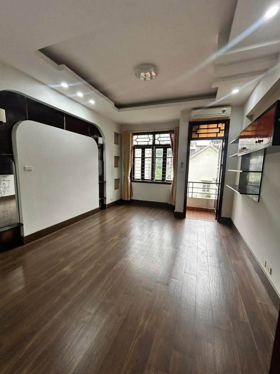Bán Nhà Lạc Long Quân Tây Hồ 73m2 6 Tầng Ô Tô Sát Lotte
